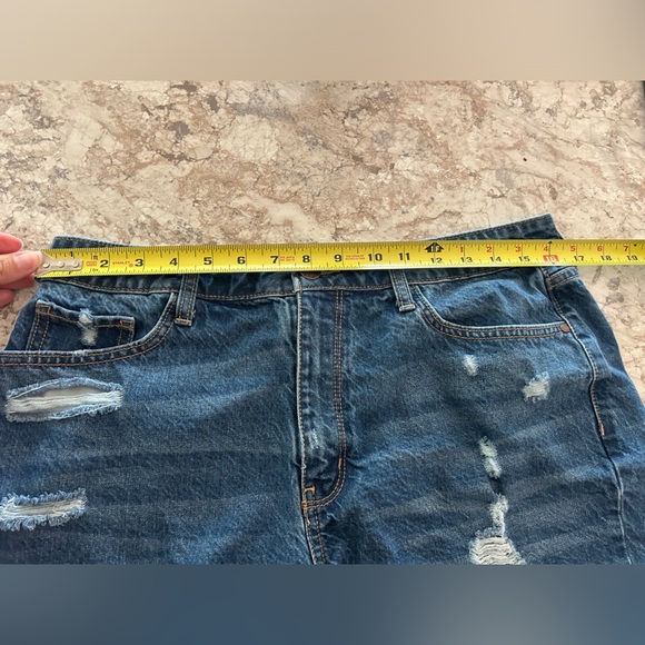 A.N.A. Distressed Jean shorts Size 12 - Picture 8 of 9
